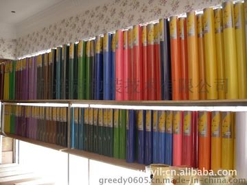 連(lián)冠熱銷(xiāo)自粘壁(bi)紙、牆紙(zhǐ)背膠專(zhuan)用防粘(zhān)紙、離型(xing)紙