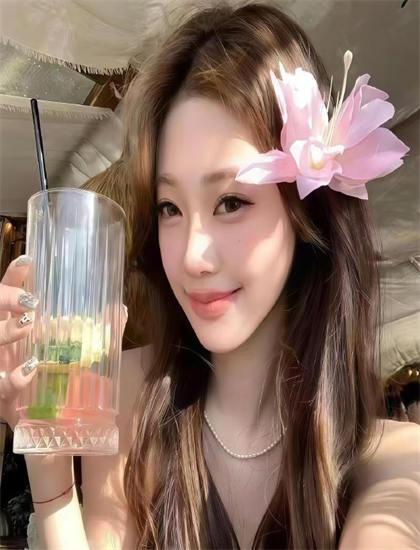 《凯旋》详细剧情解析扣人心弦的：从开场到结局的完整叙事分析